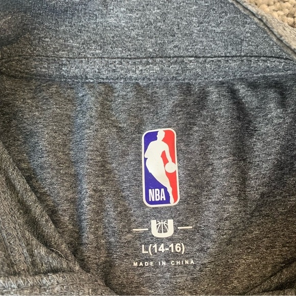 NBA Boston Celtics Boys Gray Quarter Zip Size Large Antoine Walker #8 - Picture 5 of 6